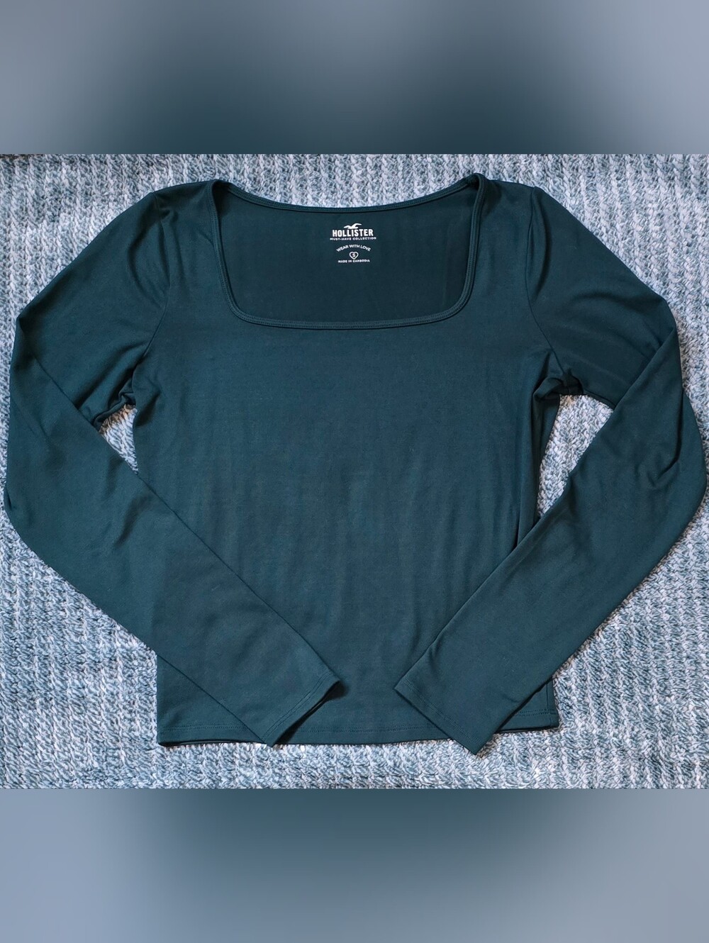 Y2K Hollister Women's Long-Sleeve Square Neck Top — Forest Green